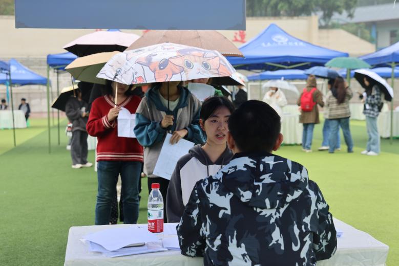 提高博天下app手机客户端新人权益自
